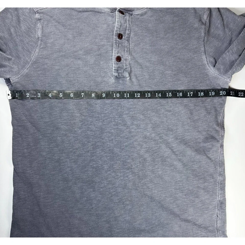 J Crew Henley Shirt Mens Medium Gray Garment Dyed Long Sleeve Knit Made in‎ USA